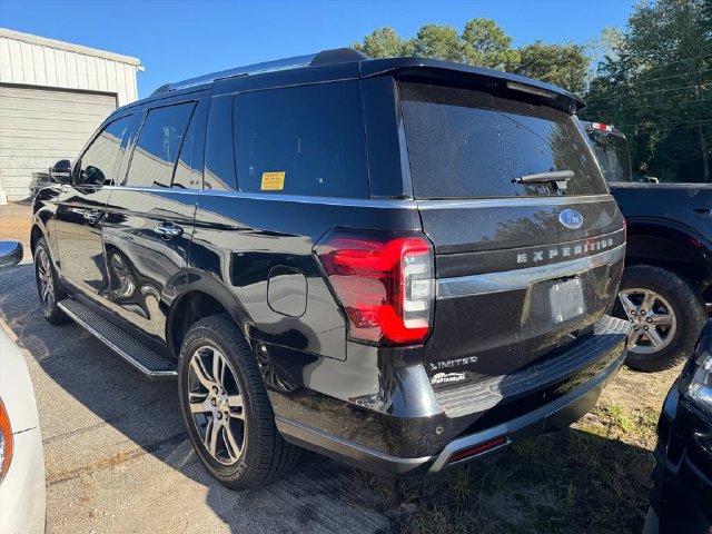 Used 2023 Ford Expedition Limited RWD image 2