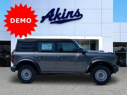 New 2025 Ford Bronco 4-Door