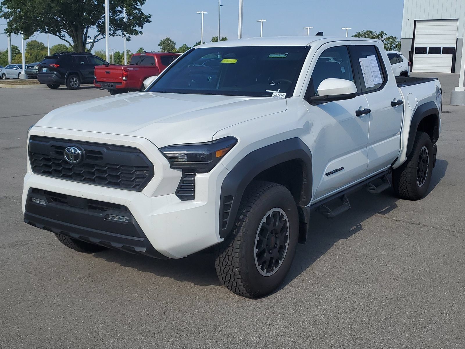 Used 2026 Toyota Tacoma TRD Off-Road AWD/4WD image 2