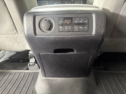 Used 2019 Toyota Sequoia SR5 AWD/4WD image 13