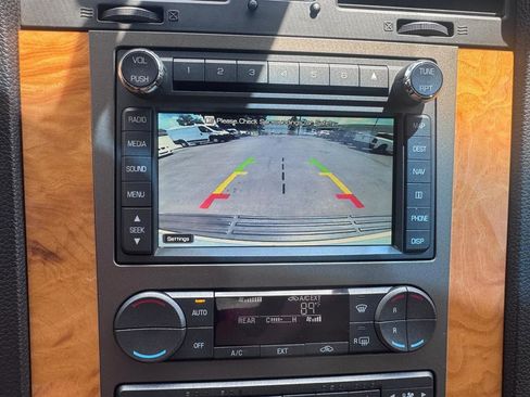 Used 2014 Lincoln Navigator 4WD w/ Equipment Group 101A image 48