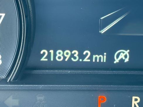 Used 2022 Lincoln Corsair AWD w/ Equipment Group 101A image 15