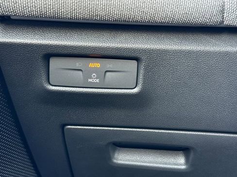 New 2026 Volkswagen Tiguan S image 41