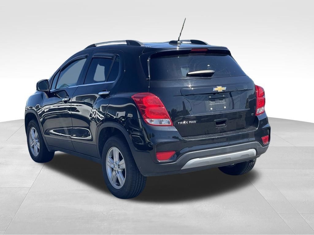 Used 2020 Chevrolet Trax LT w/ LT Convenience Package AWD/4WD image 5