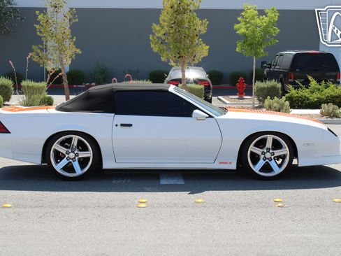 Used 1989 Chevrolet Camaro LT image 28