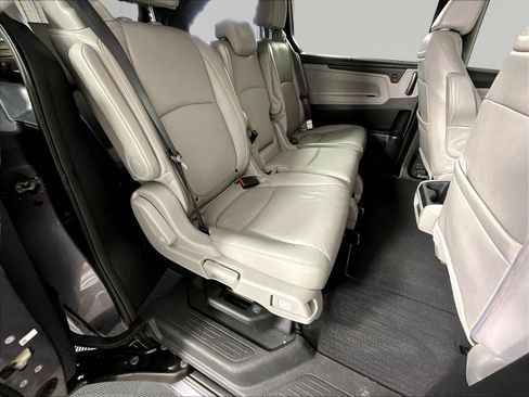 Used 2018 Honda Odyssey Elite image 21