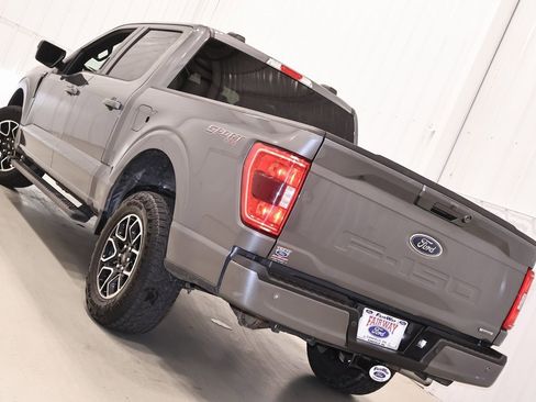 Certified 2021 Ford F150 XLT w/ Equipment Group 302A High image 34