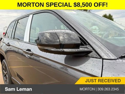 New 2025 Jeep Grand Cherokee Altitude image 5