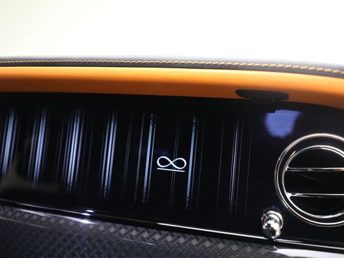 New 2026 Rolls-Royce Cullinan Black Badge image 28