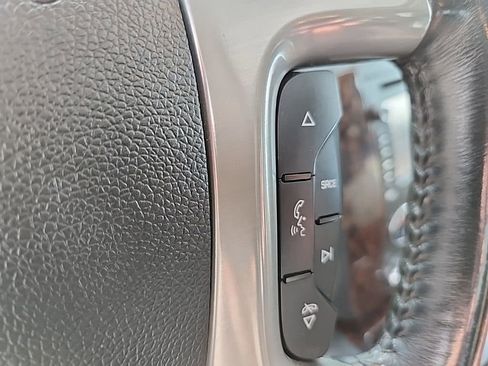 Used 2013 GMC Sierra 1500 Denali AWD/4WD image 11