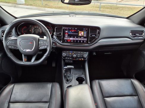 Used 2025 Dodge Durango GT image 9