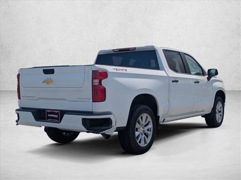 New 2025 Chevrolet Silverado 1500 Custom AWD/4WD image 2