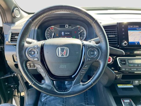 Used 2023 Honda Ridgeline Black Edition image 11