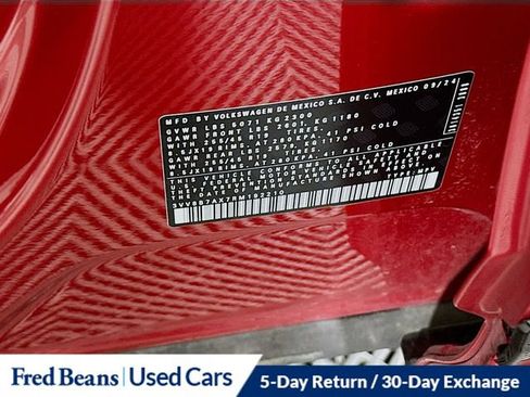 Used 2024 Volkswagen Tiguan SE R-Line AWD/4WD image 38