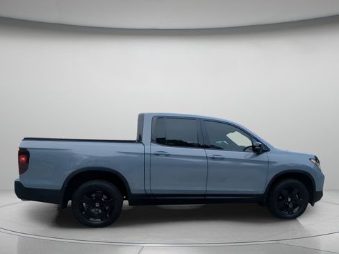 Used 2024 Honda Ridgeline Black Edition image 31