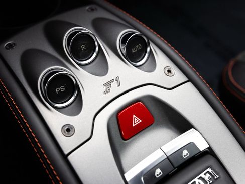 Used 2012 Ferrari 458 Italia Coupe RWD image 19