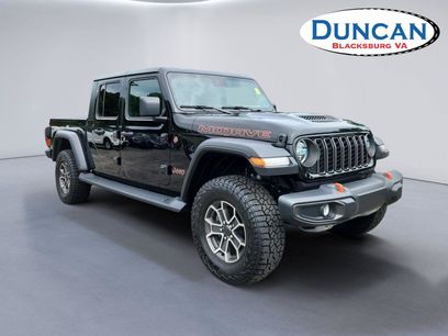 Used 2024 Jeep Gladiator Mojave