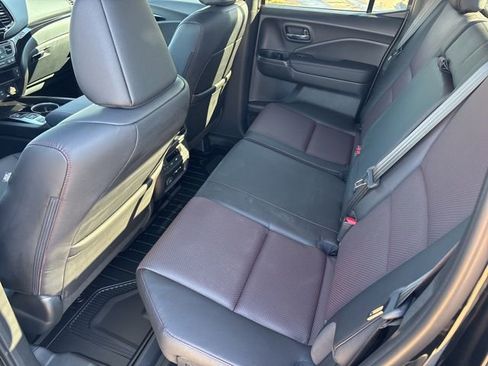 New 2026 Honda Ridgeline Black Edition image 11