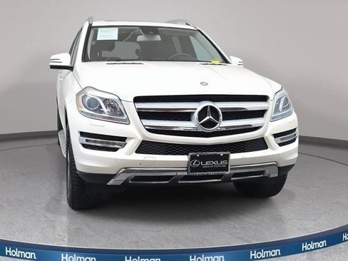Used 2014 Mercedes-Benz GL 450 4MATIC image 2