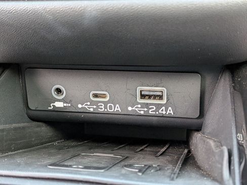 Certified 2025 Subaru Outback Touring XT image 22