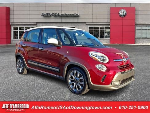 Used 2016 FIAT 500L Trekking image 1