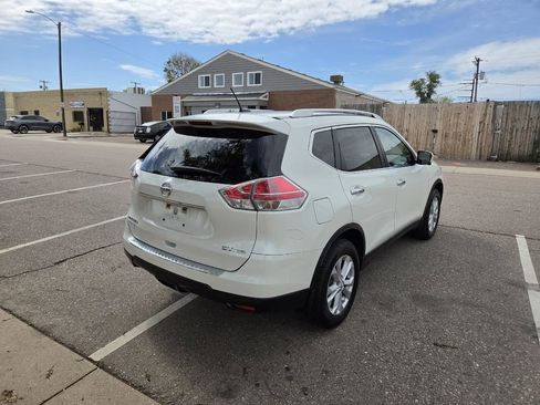 Used 2015 Nissan Rogue SV w/ SV Premium Package AWD/4WD image 5