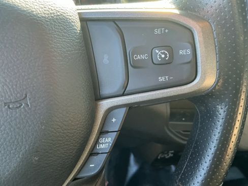 Used 2024 RAM 3500 Tradesman w/ Chrome Appearance Group image 26