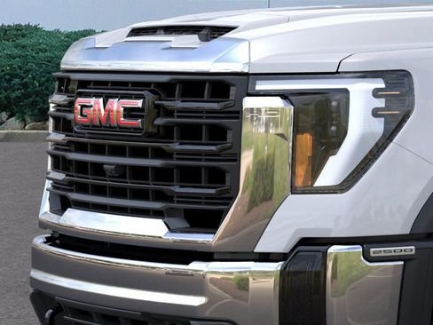New 2026 GMC Sierra 2500 Pro image 37