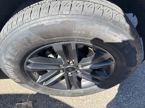 Used 2021 Ford F150 Lariat w/ Equipment Group 502A High image 4