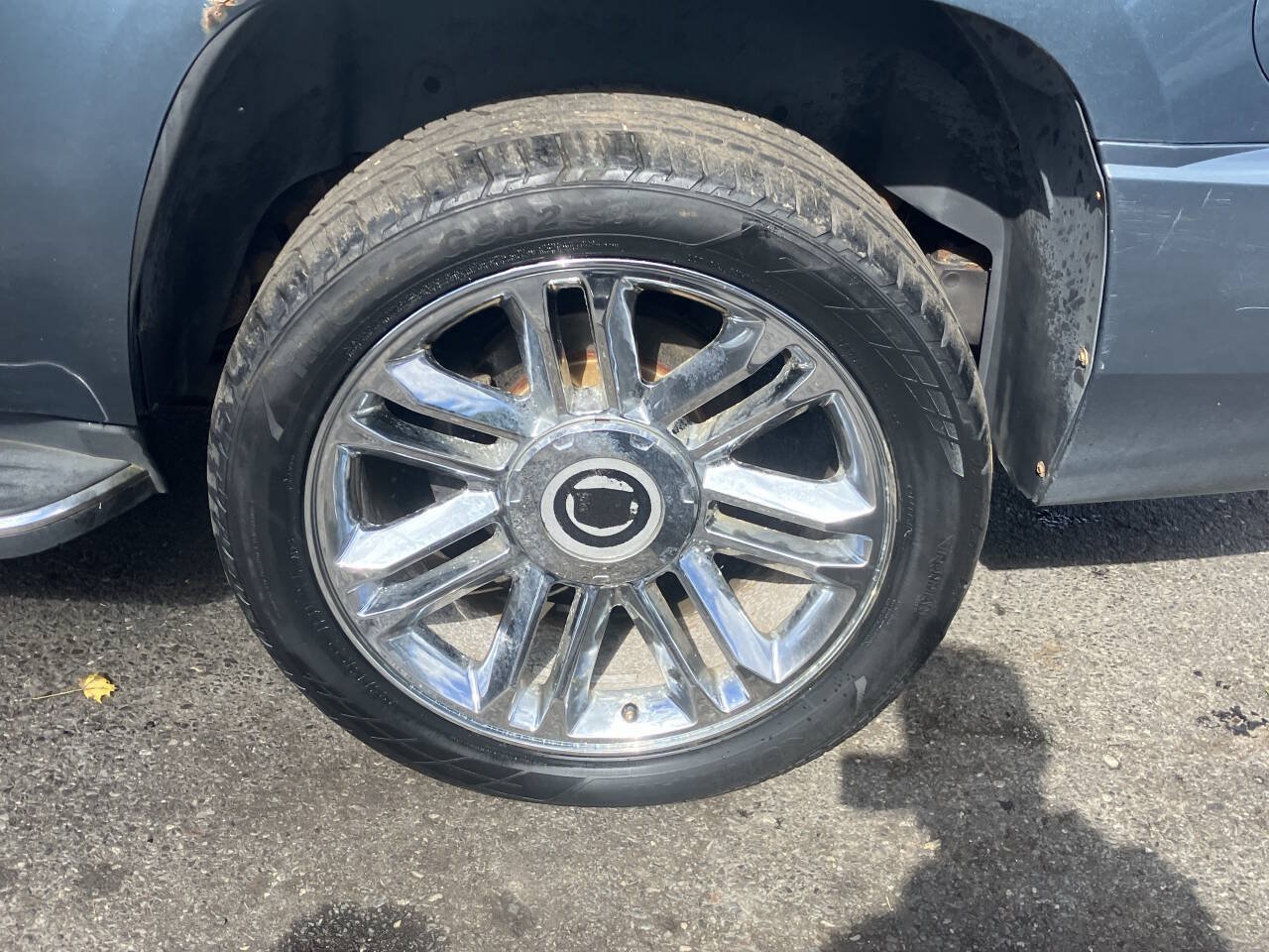 Used 2008 Cadillac Escalade AWD image 12
