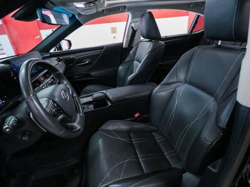 Used 2022 Lexus ES 350 Ultra Luxury w/ Accessory Package 2 FWD image 11