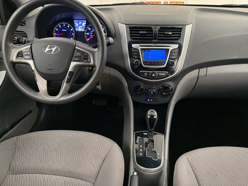 Used 2014 Hyundai Accent GLS w/ Option Group 2 FWD image 19
