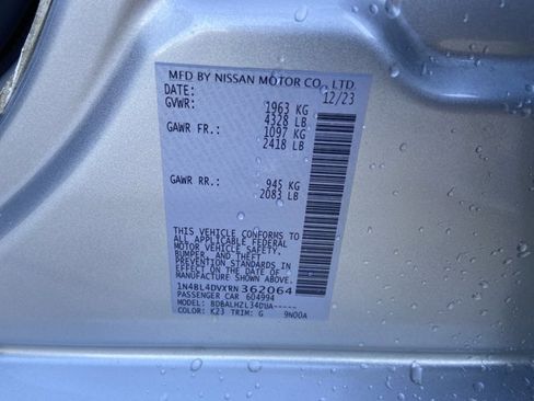 Used 2024 Nissan Altima 2.5 SV image 32