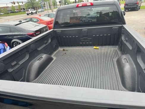 Used 2018 Chevrolet Silverado 1500 LT w/ All Star Edition AWD/4WD image 6