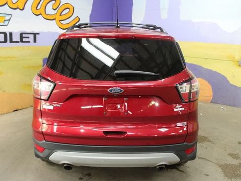 Used 2018 Ford Escape SE AWD/4WD image 7