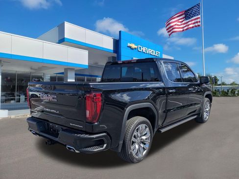 Used 2025 GMC Sierra 1500 Denali w/ Denali Reserve Package AWD/4WD image 3