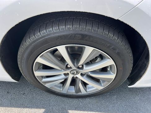 Used 2021 Lexus ES 350 w/ Premium Package image 13