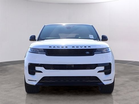 New 2025 Land Rover Range Rover Sport Dynamic SE image 2