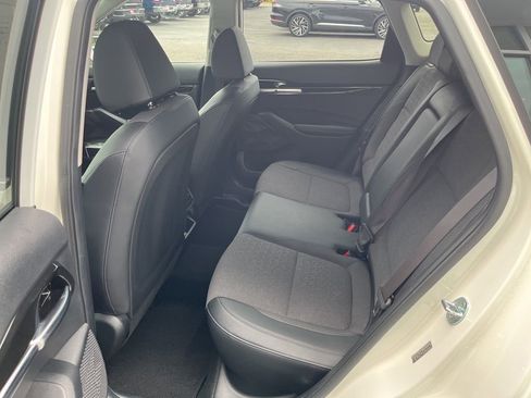 Used 2024 Kia Seltos X-Line AWD/4WD image 43
