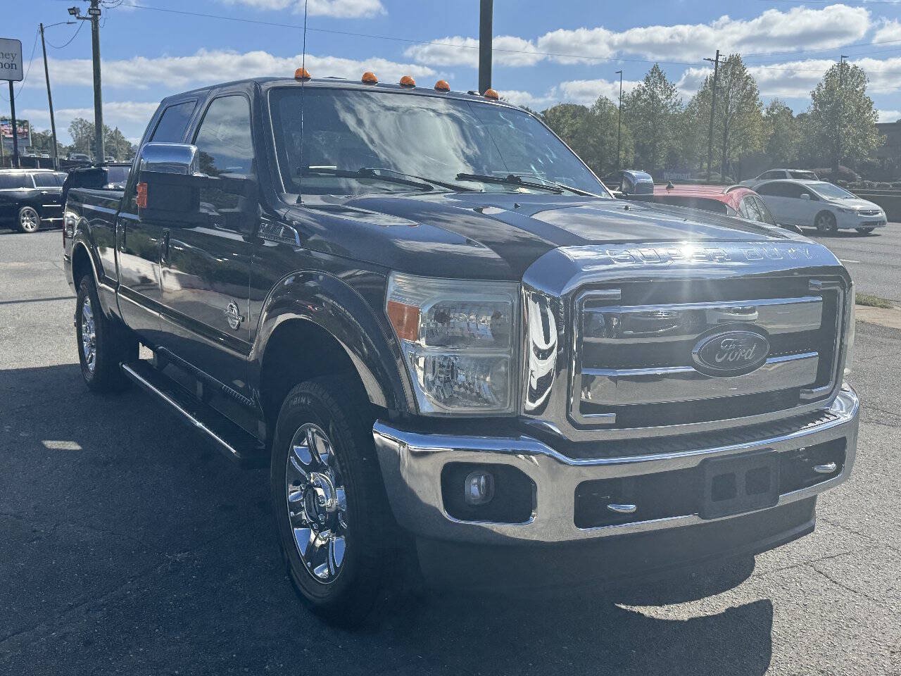 Used 2015 Ford F250 Lariat w/ Chrome Package AWD/4WD image 4