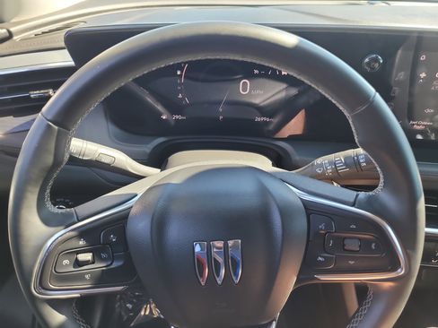 Used 2025 Buick Encore GX Preferred image 28