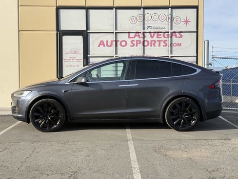 Used 2019 Tesla Model X Long Range image 7