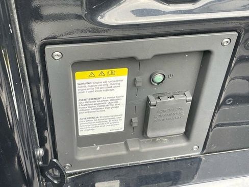 Used 2022 Ford F150 Platinum w/ Equipment Group 701A High image 30