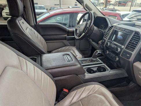 Used 2019 Ford F150 Limited image 7