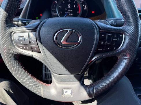 Used 2019 Lexus ES 350 F Sport w/ Accessory Package FWD image 18