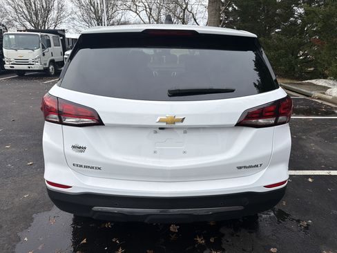 Used 2024 Chevrolet Equinox LT w/ LPO, Floor Liner Package image 9