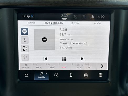 Used 2022 RAM 1500 Laramie image 18