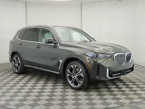 New 2026 BMW X5 sDrive40i w/ Climate Comfort Package image 3