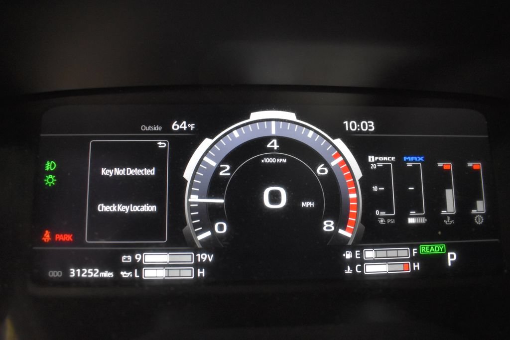 Used 2024 Toyota Tundra Limited AWD/4WD image 30