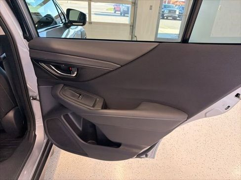 Used 2023 Subaru Outback Premium AWD/4WD image 44